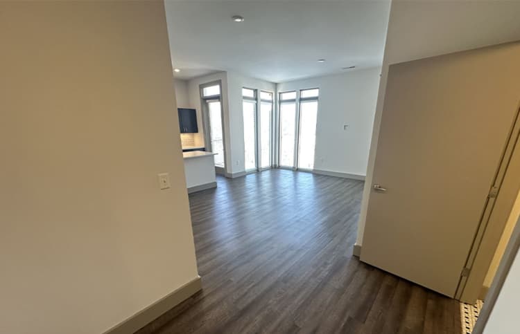 undefined apartments for rent - image - large-1386.jpg