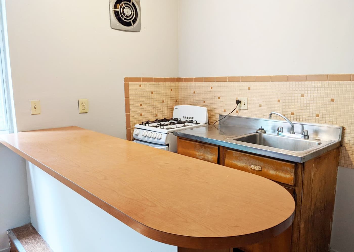 undefined apartments for rent - image - large-4087.jpg - 3