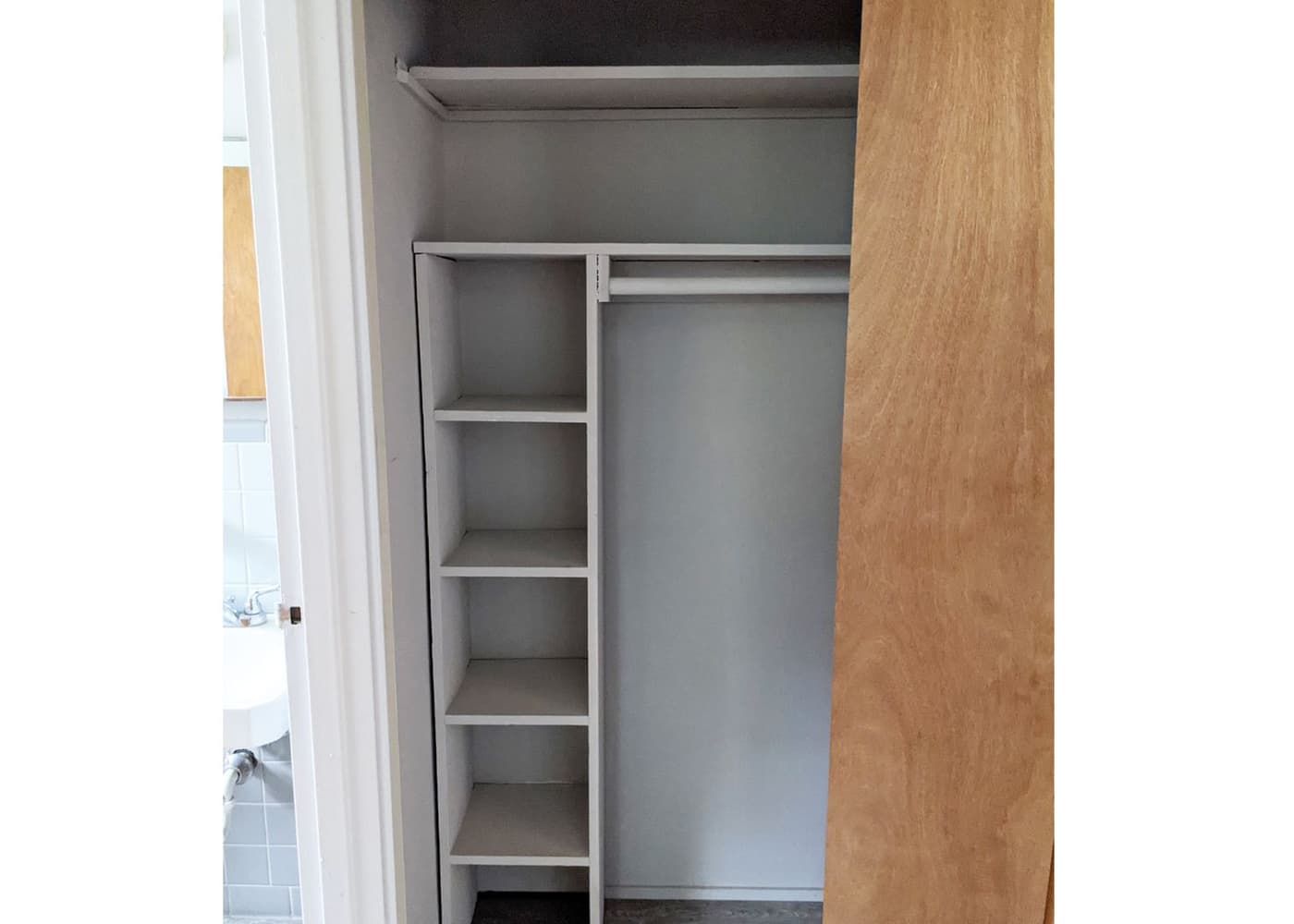 undefined apartments for rent - image - large-4090.jpg - 2