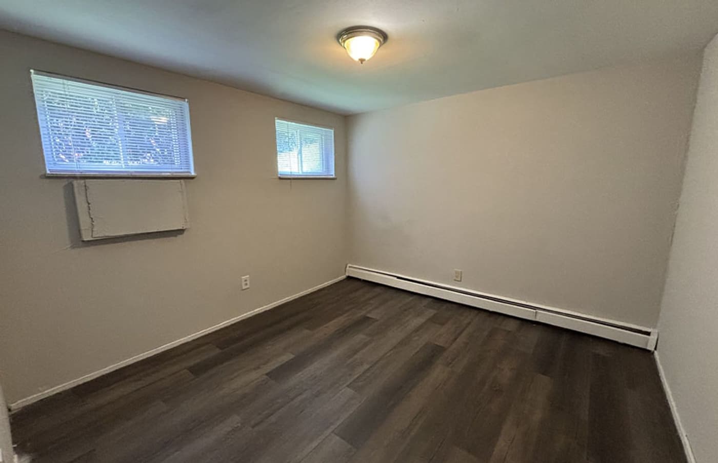 undefined apartments for rent - image - large-4101.jpg - 0