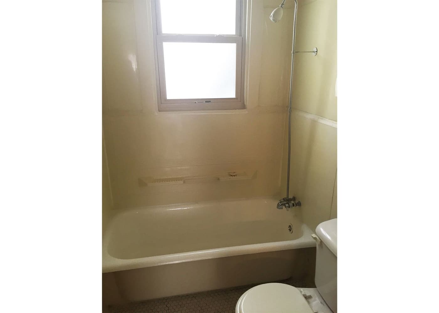 undefined apartments for rent - image - large-1919.jpg - 2