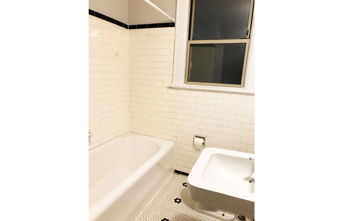 undefined apartments for rent - image - large-1417.jpg - 3