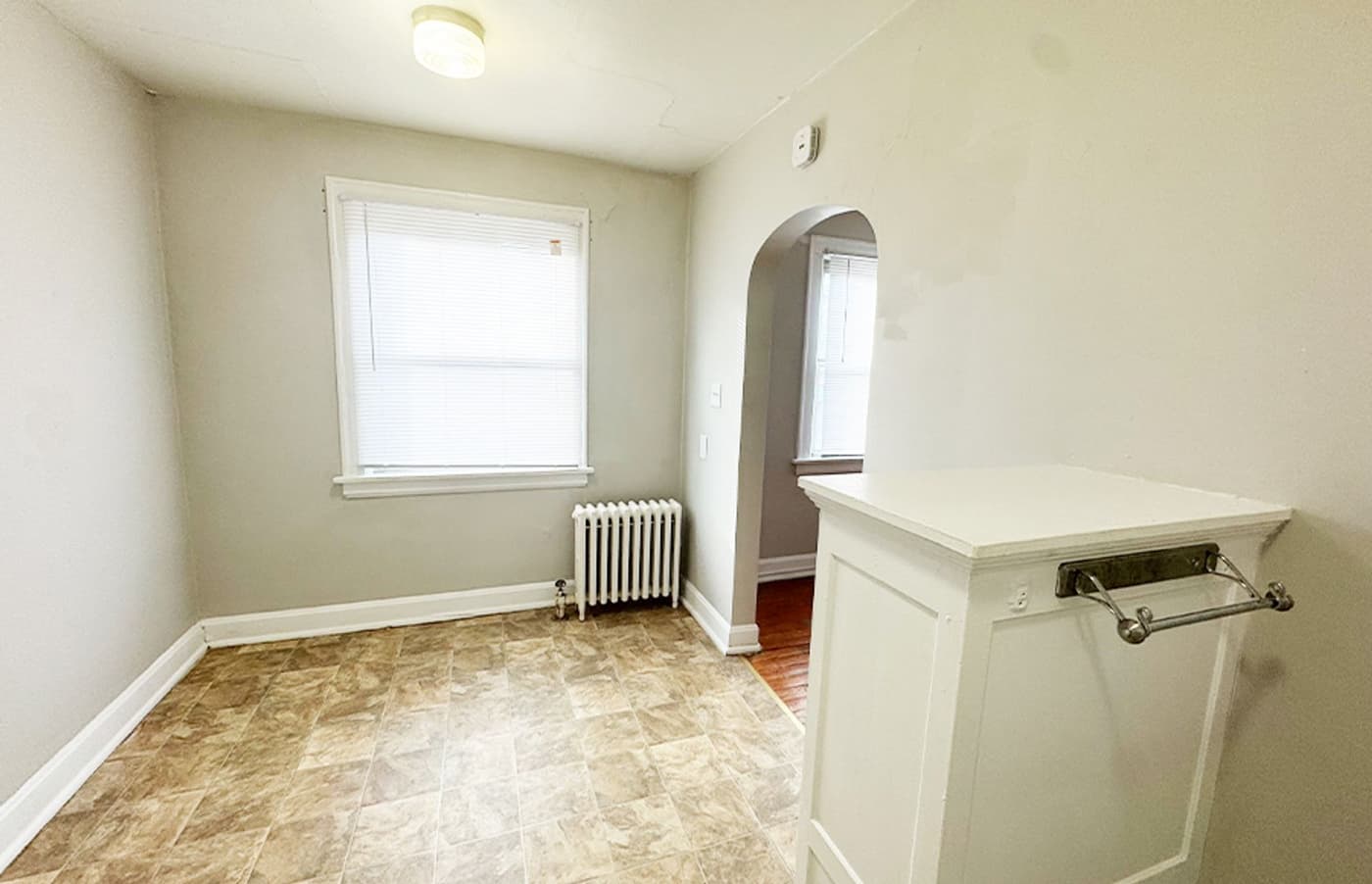 undefined apartments for rent - image - large-2429.jpg - 0