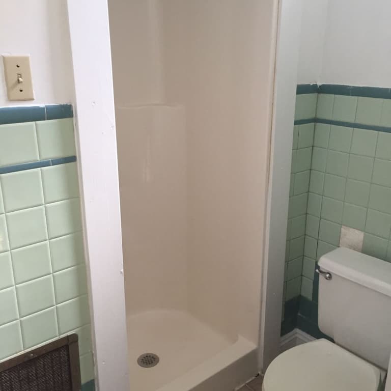 undefined apartments for rent - image - large-2906.jpg