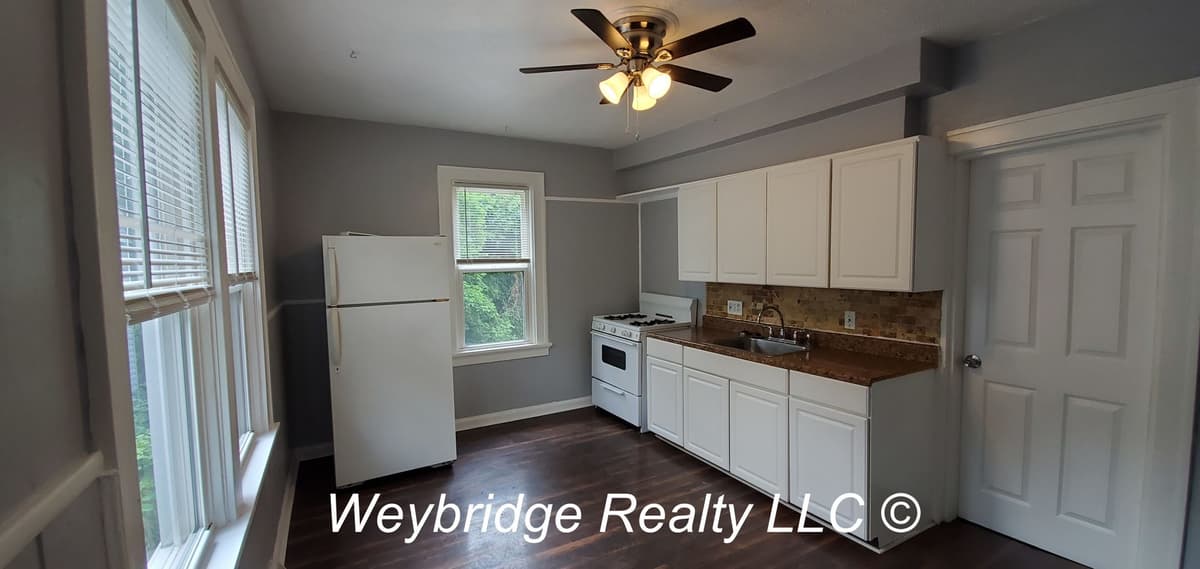 Woodlawn Ave 713 - House - 22