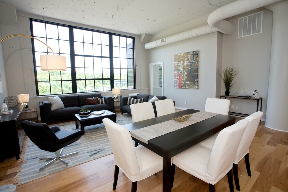 Cincinnati apartments for rent - image - The Baldwin Unit