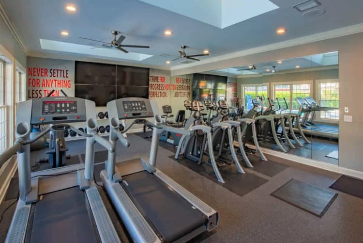 Cincinnati apartments for rent - image - drexel-at-oakley-apartments-fitness-center-02 (1).jpg