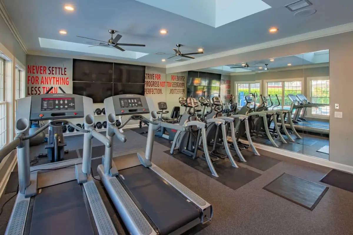 Cincinnati apartments for rent - image - drexel-at-oakley-apartments-fitness-center-02.jpg
