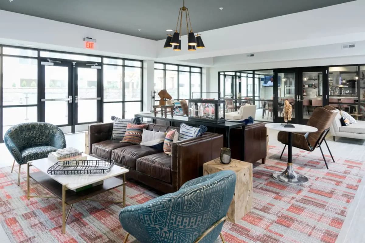 Cincinnati apartments for rent - image - RED10-1024x683.jpg