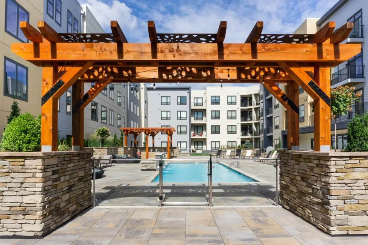 Cincinnati apartments for rent - image - RED_ExtAmenities-1-1024x683.jpg