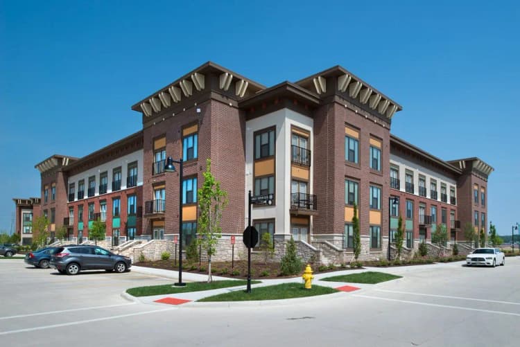 Cincinnati apartments for rent - image - large-1712262081684-DSC_0619.jpg
