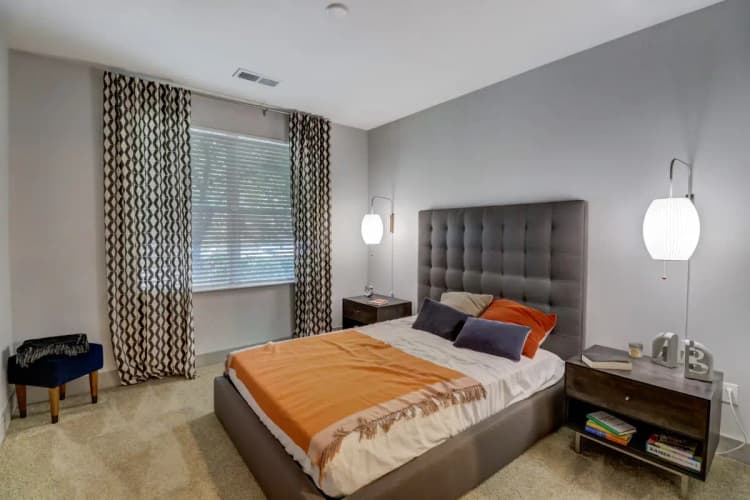 Cincinnati apartments for rent - image - 9-print-marburg ave-009.png