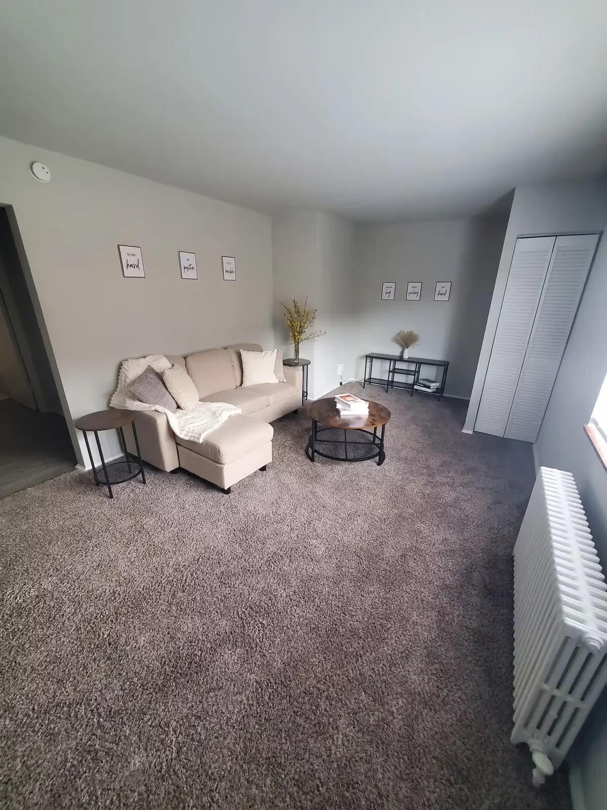 Cincinnati apartments for rent - image - hyde-park-commons-apartments-cincinnati-oh-1br-1-ba--550sf (1).jpg