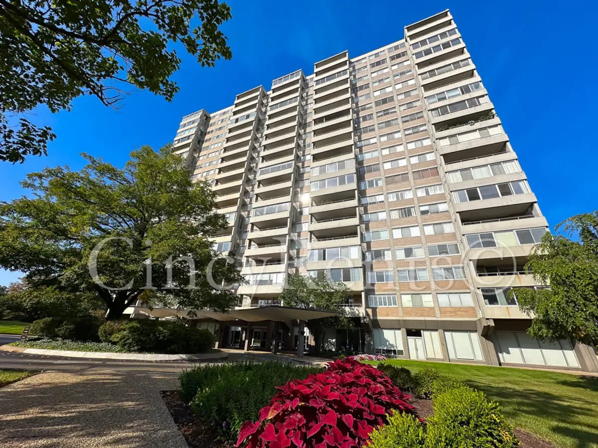 Cincinnati apartments for rent - image - 2324Madison15062025-01.jpg