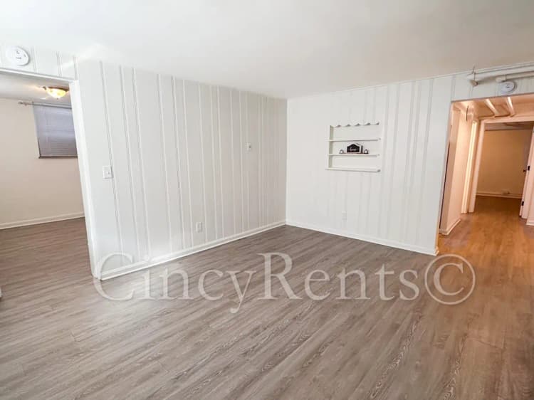 Cincinnati apartments for rent - image - 2782Observatory102025-03.jpg