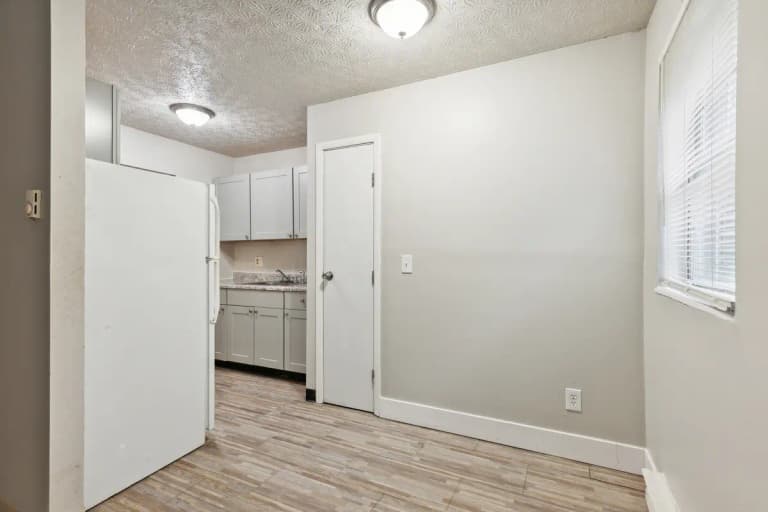 undefined apartments for rent - image - wyoming-36-cincinnati-oh-building-photo.jpg