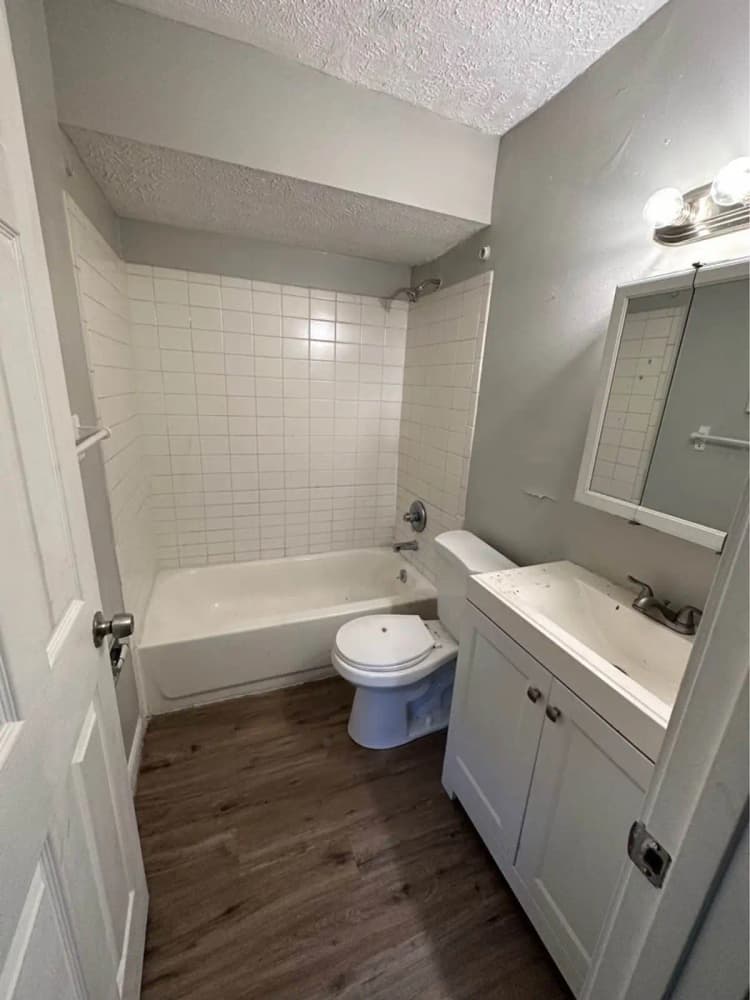 Cincinnati apartments for rent - image - south-jefferson-cincinnati-oh-building-photo (16).jpg