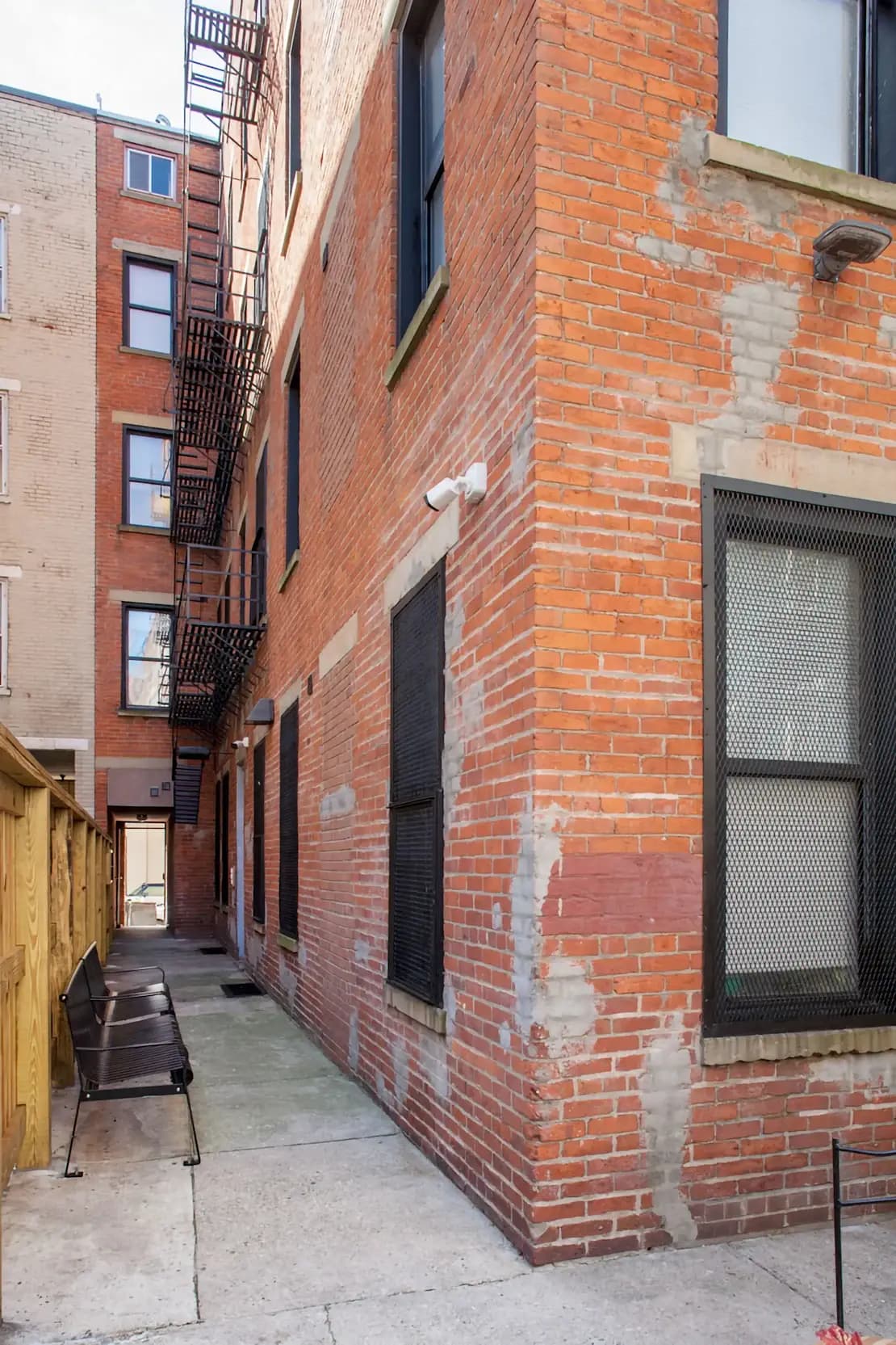 Cincinnati apartments for rent - image - cutter_885_img_md_01.webp