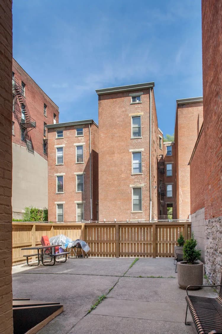 Cincinnati apartments for rent - image - cutter_885_img_md_07.webp