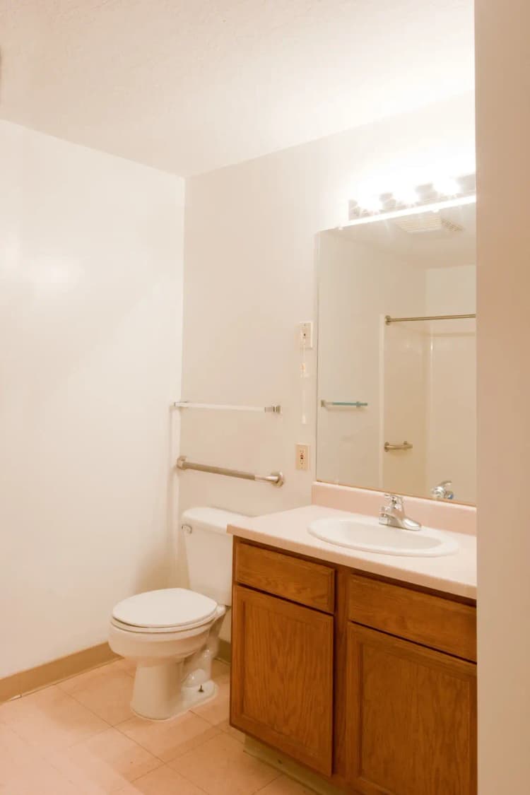 Cincinnati apartments for rent - image - avonview_447_img_md_15.webp