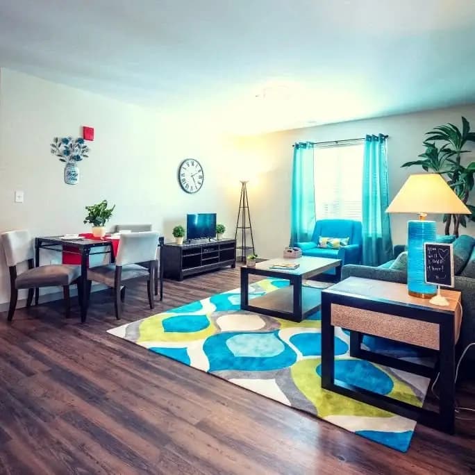 Cincinnati apartments for rent - image - Edited-Photo-Pictonize (17).webp