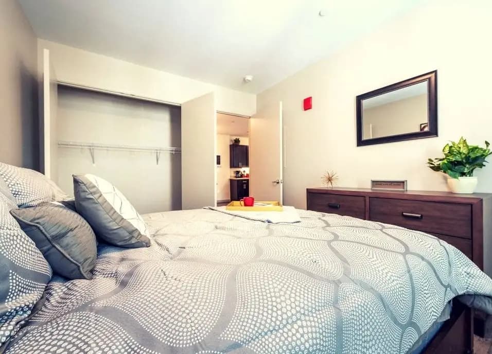 Cincinnati apartments for rent - image - Edited-Photo-Pictonize (35).jpg