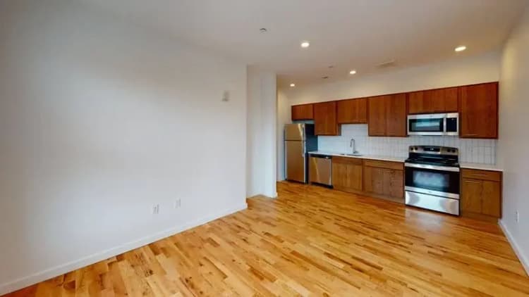 undefined apartments for rent - image - 1521-Vine-406-Unfurnished(1).webp