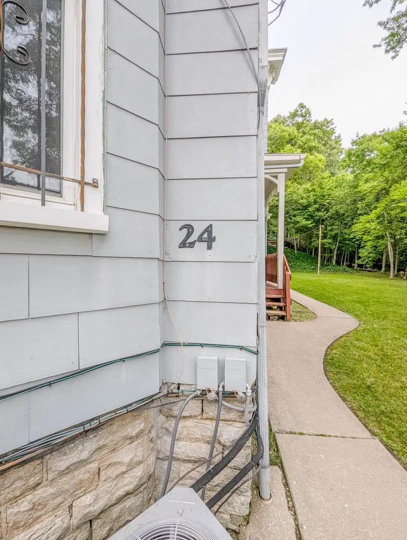 Cincinnati apartments for rent - Property image - 24 Conklin Apts - 2