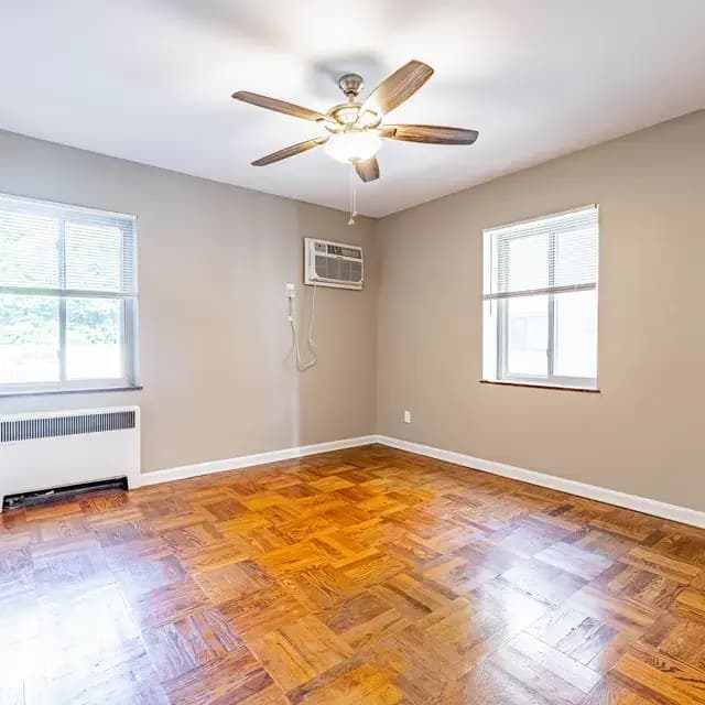 undefined apartments for rent - image - edenview_(2).jpeg.webp