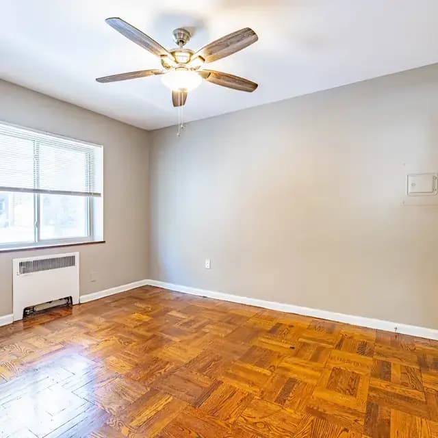 undefined apartments for rent - image - edenview_(4).jpeg.webp