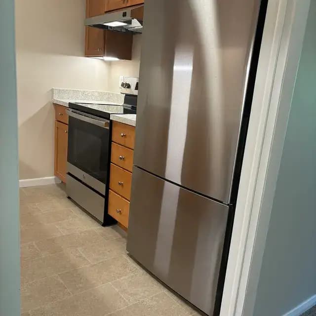 undefined apartments for rent - image - lc38_kitchen_2.jpeg.webp