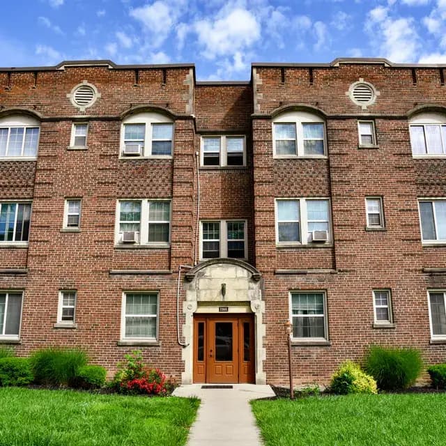 Cincinnati apartments for rent - Property image - 2560 Madison Apartments - 1