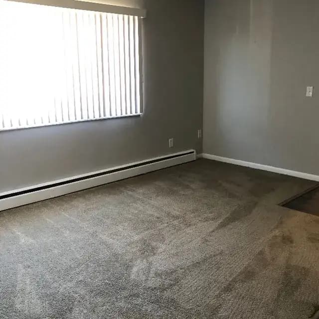 Cincinnati apartments for rent - image - werk_apartments_-_bedrooms.jpeg.webp