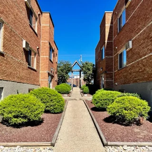 Cincinnati apartments for rent - Property image - Werk Apartments - 3