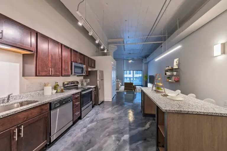 Cincinnati apartments for rent - Property image - Fourth Plum - 2