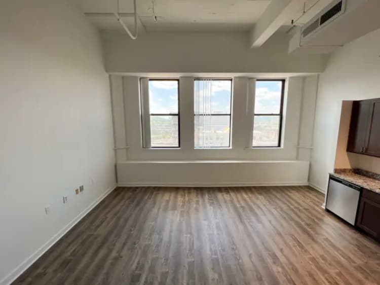 Cincinnati apartments for rent - image - FourthPlumA723-5-768x576.jpg