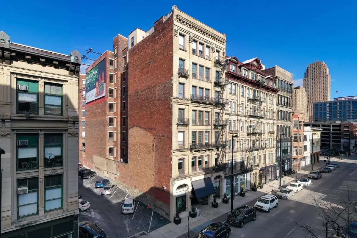 Cincinnati apartments for rent - image - 18060724110437578390.jpg