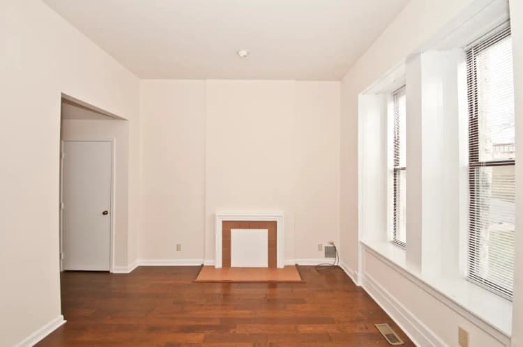 Cincinnati apartments for rent - image - 6 Living02162209180268779.jpg