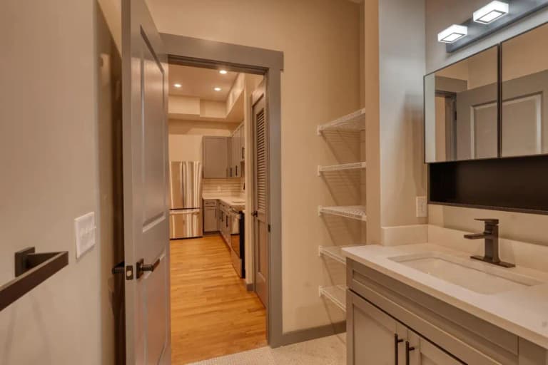 undefined apartments for rent - image - 1764697272867_DSC00322_hdr.jpg