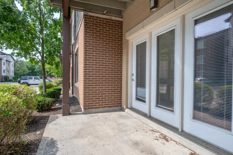Cincinnati apartments for rent - image - 65 West 122 Web (28 of 28) (1).jpg