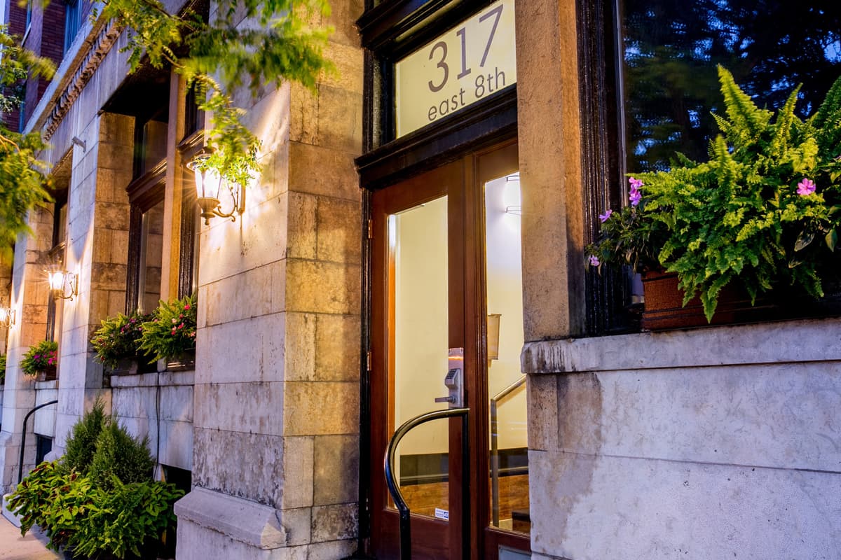Cincinnati apartments for rent - image - East 8 Lofts in downtown Cincinnati