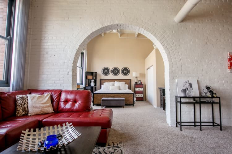 Cincinnati apartments for rent - image - East 8 Lofts in downtown Cincinnati