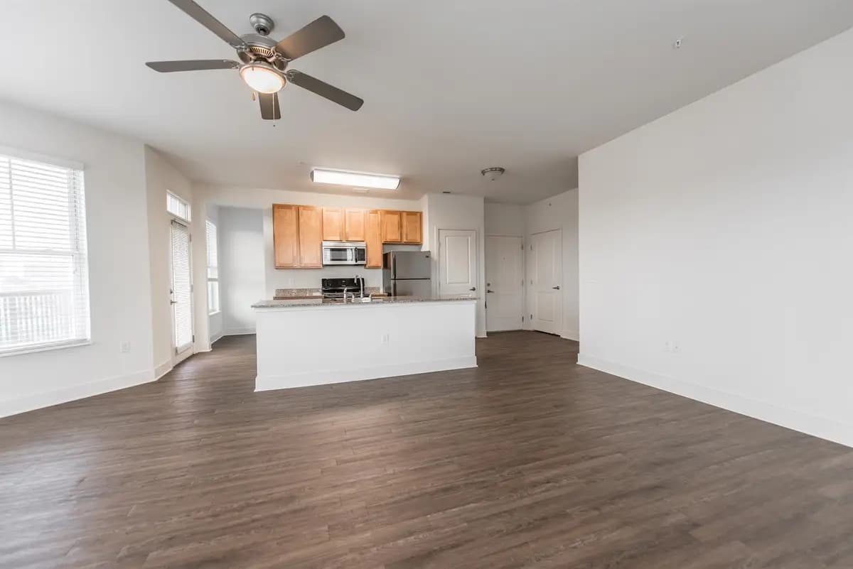 Cincinnati apartments for rent - Property image - Views on Vine - 2