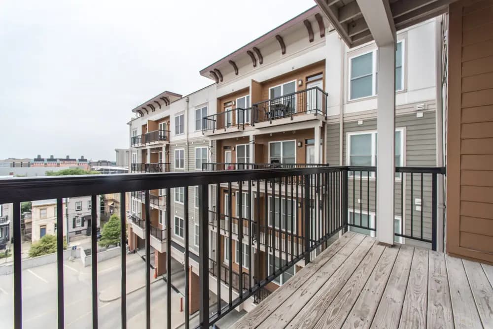 Cincinnati apartments for rent - Property image - Views on Vine - 1