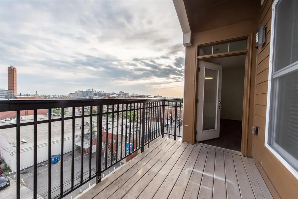 Cincinnati apartments for rent - Property image - Views on Vine - 3