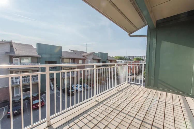 Cincinnati apartments for rent - image - Euclid Square- 304-22.jpg