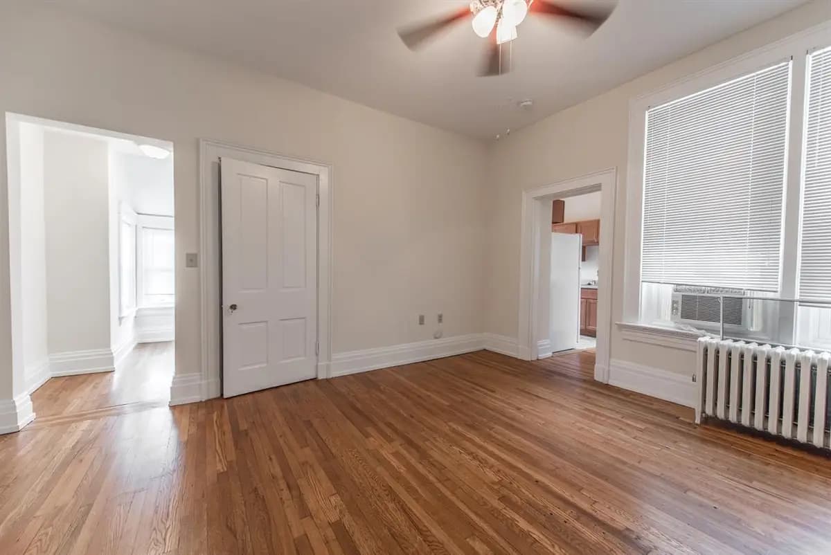 Cincinnati apartments for rent - Property image - 130-134 William Howard Taft Road - 3