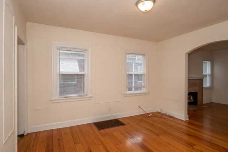 Cincinnati apartments for rent - image - 120 Detzel (17 of 38).jpg