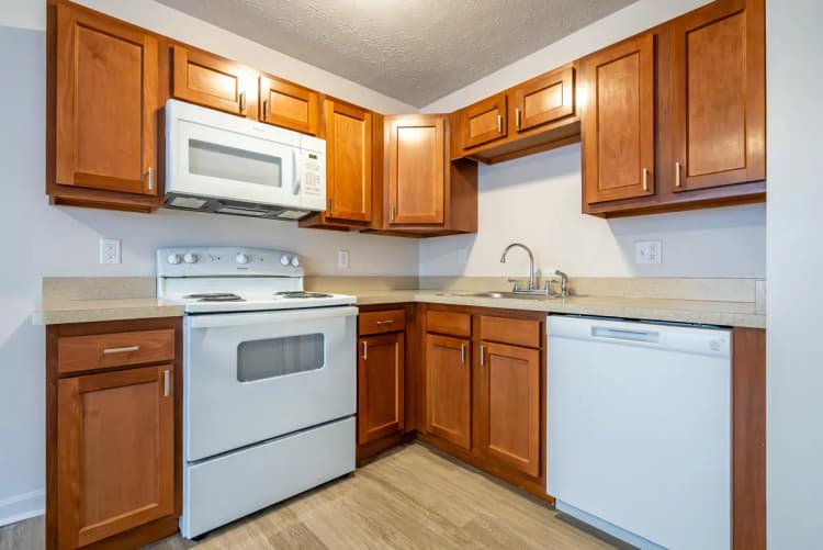 Cincinnati apartments for rent - image - 2360 Ohio Unit 5 Web-04.jpg