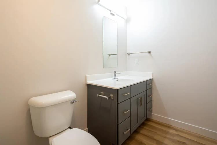 Cincinnati apartments for rent - image - 2410 Ohio Unit 106 Web-09.jpg